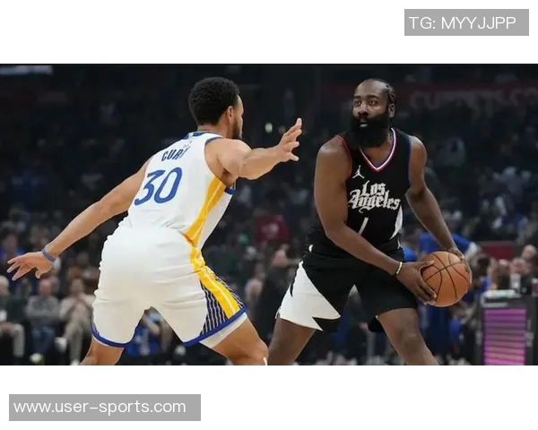 香波特分析哈登与库里防守特点差异一位专注罚球一位追求远投